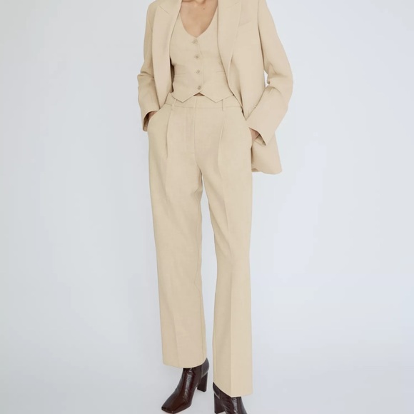 Aritzia Pants - Ibiza Pant